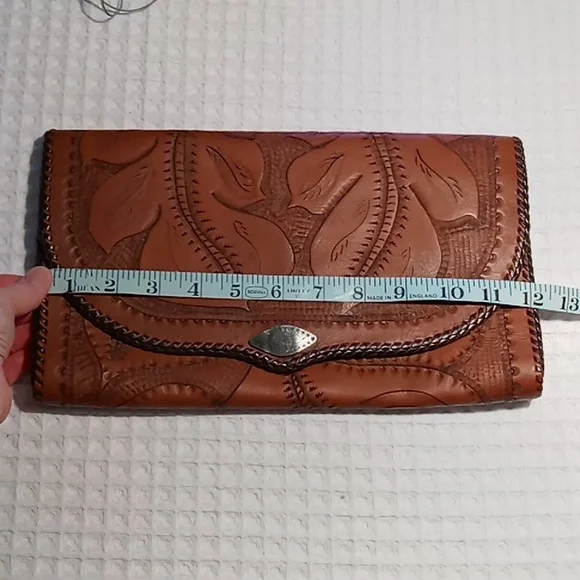 Handcrafted Hand Tooled Leather Clutch Chestnut Brown Tropical Leaf Design - Picture 8 of 13